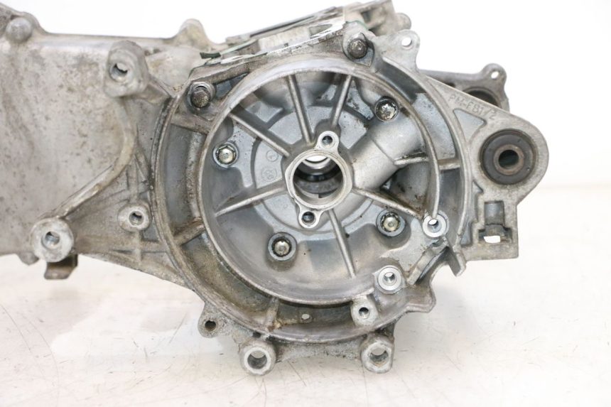 photo de CARTER INFERIOR DO MOTOR PEUGEOT SPEEDFIGHT LC 50 (1996 - 2002) - Vista geral