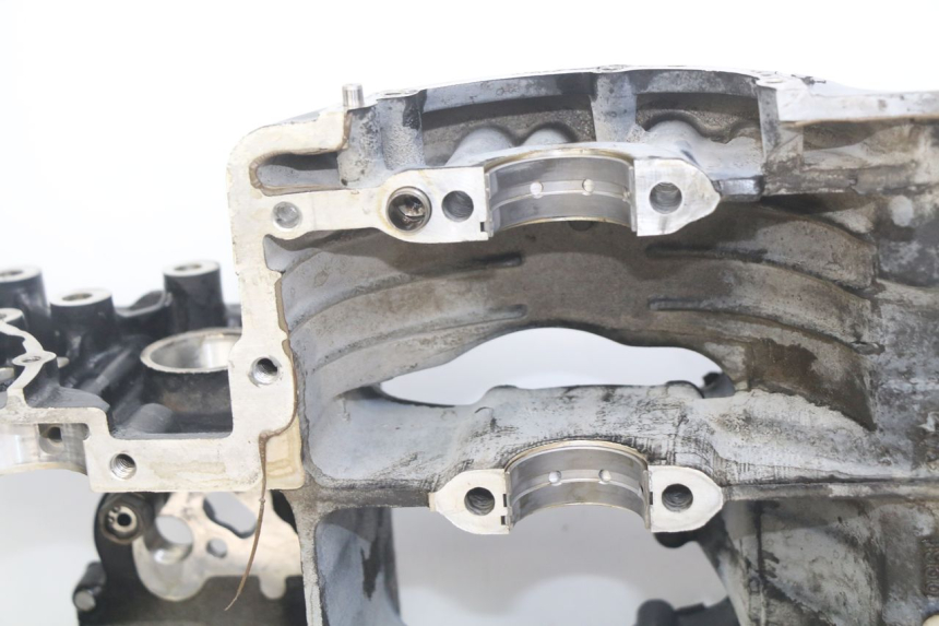 photo de CARTER INFERIOR DO MOTOR TRIUMPH SPRINT ST 955 (1999 - 2001) - Pontos de fixação