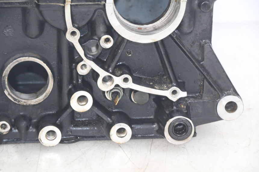photo de CARTER INFERIOR DO MOTOR TRIUMPH SPRINT ST 955 (1999 - 2001) - Vista geral