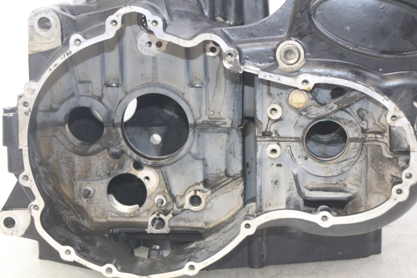 photo de CARTER INFERIOR DO MOTOR TRIUMPH SPRINT ST 955 (1999 - 2001) - Peça verificada