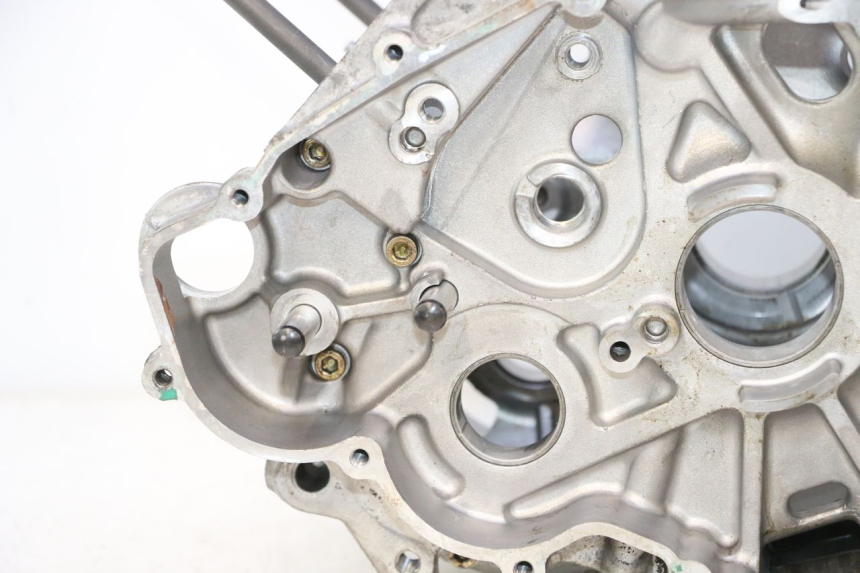 photo de CARCAÇA INFERIOR DO MOTOR CAN-AM SPYDER RS 1000 (2008 - 2012) - Zoom do estado de desgaste
