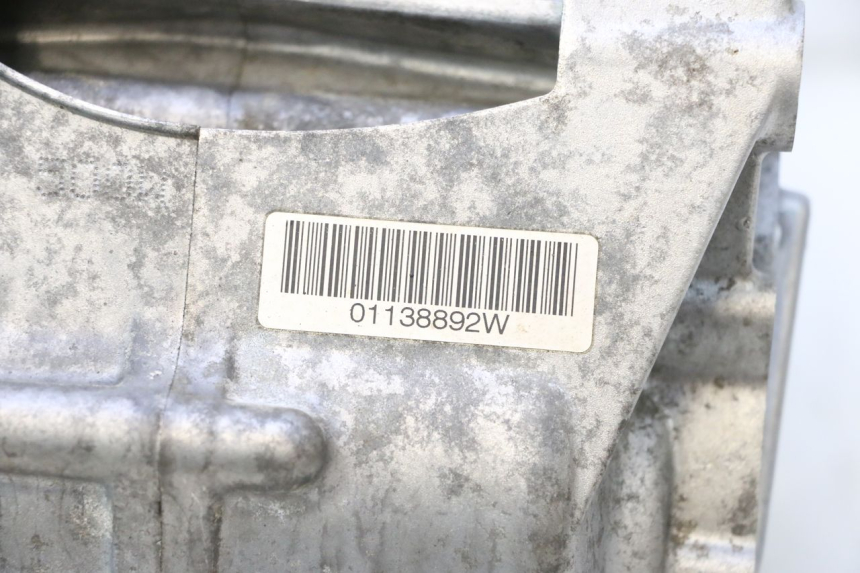photo de CARCAÇA INFERIOR DO MOTOR CAN-AM SPYDER RS 1000 (2008 - 2012) - Marcações e referências