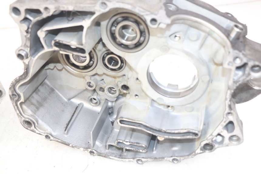 photo de CARTER INFERIOR DO MOTOR YAMAHA SR 125 (1982 - 2003) - Ampliação dos componentes