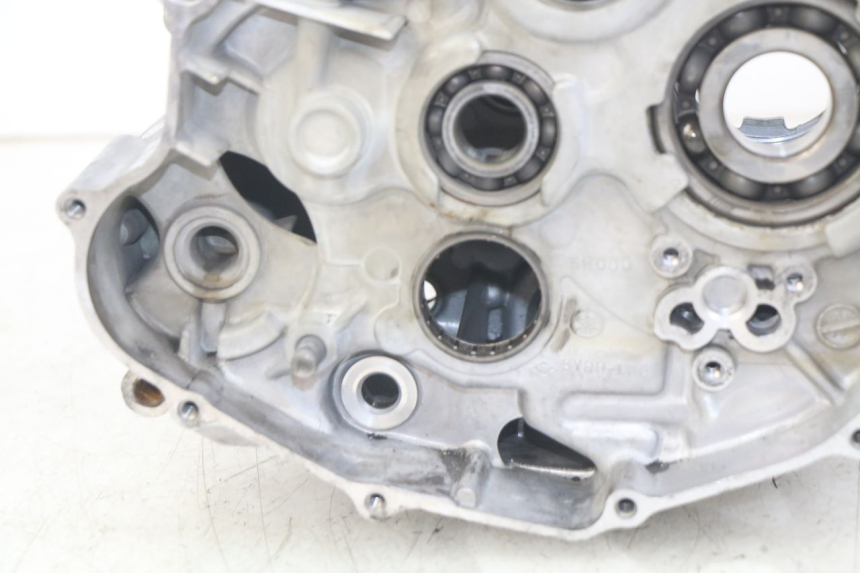 photo de CARTER INFERIOR DO MOTOR YAMAHA SR 125 (1982 - 2003) - Vista geral