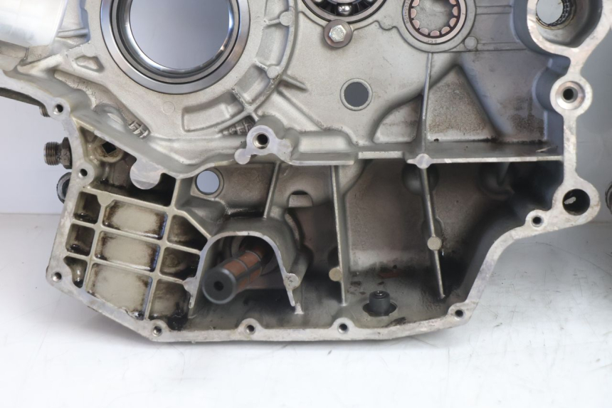 photo de CARCAÇA INFERIOR DO MOTOR DUCATI SS IE DS CARENEE 1000 (2002 - 2006) - Outro ângulo de visão