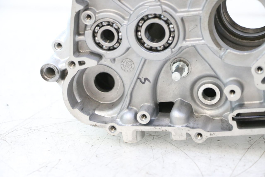 photo de CARCAÇA INFERIOR DO MOTOR YAMASAKI STREET 50 (2013 - 2018) - Peça verificada