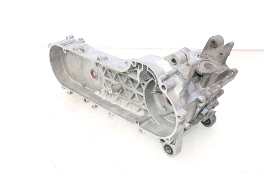 photo de CARCAÇA INFERIOR DO MOTOR KYMCO SUPER 8 2T 50 (2007 - 2013) - Vista de perfil