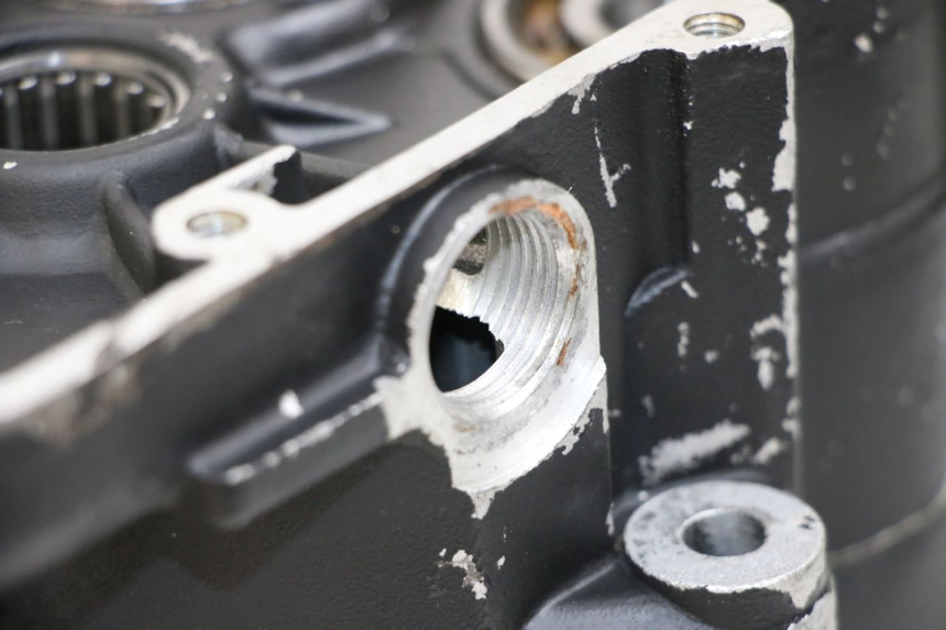photo de CARTER INFERIOR DO MOTOR CAGIVA SUPER CITY 125 (1992 - 1997) - Pontos de fixação