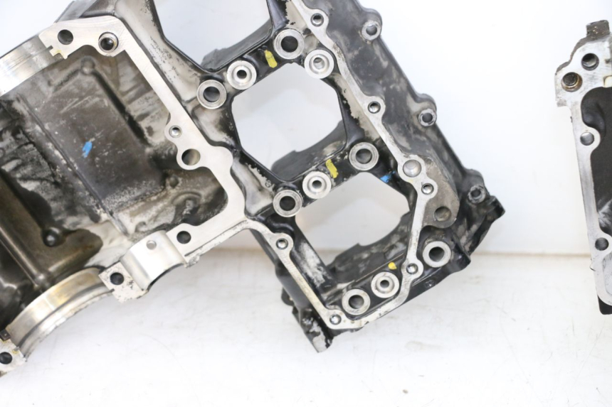 photo de CARTER INFERIOR DO MOTOR SUZUKI GSR 750 (2011 - 2017) - Vista geral