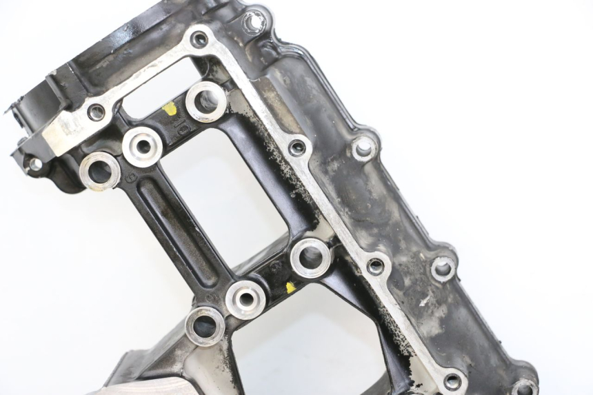 photo de CARTER INFERIOR DO MOTOR SUZUKI GSR 750 (2011 - 2017) - Pontos de fixação
