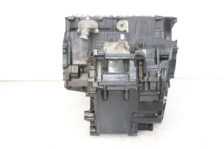 photo de CARTER INFERIOR DO MOTOR SUZUKI GSR 750 (2011 - 2017) - Estado da superfície