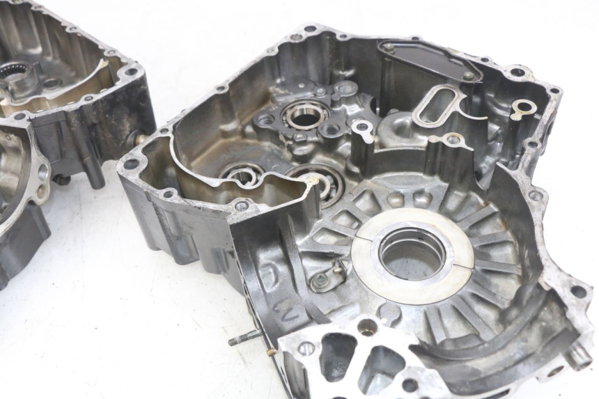 photo de CARTER INFERIOR DO MOTOR SUZUKI SV N 650 (1999 - 2002) - Detalhes característicos