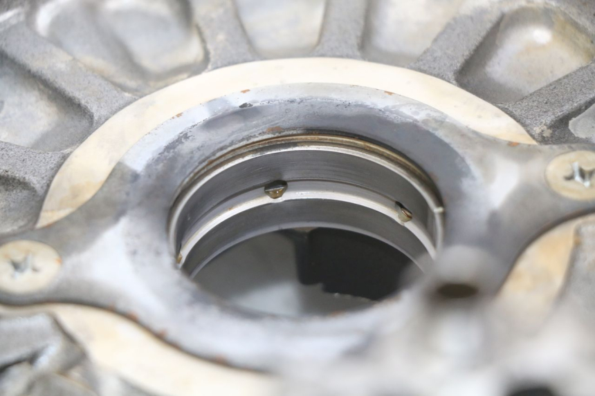 photo de CARTER INFERIOR DO MOTOR SUZUKI SV N 650 (1999 - 2002) - Imagem adicional