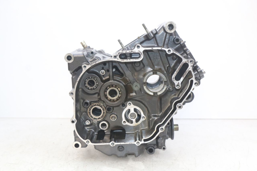 photo de CARTER INFERIOR DO MOTOR SUZUKI SV N 650 (1999 - 2002) - Pontos de fixação