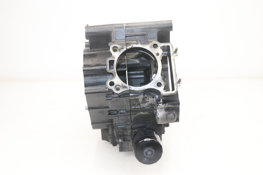 photo de CARTER INFERIOR DO MOTOR SUZUKI SV S 650 (1999 - 2002) - Pontos de fixação