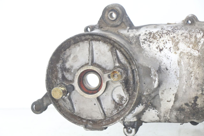 photo de CARTER INFERIOR DO MOTOR PEUGEOT SV 125 (1991 - 1994) - Outro ângulo de visão