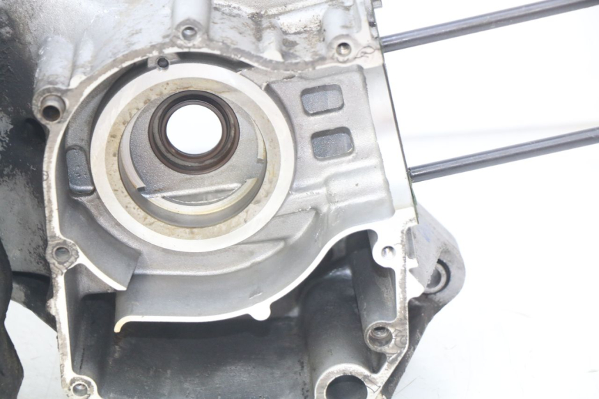 photo de CARTER INFERIOR DO MOTOR APRILIA SXR 50 (2021 - 2023) - Vista do produto