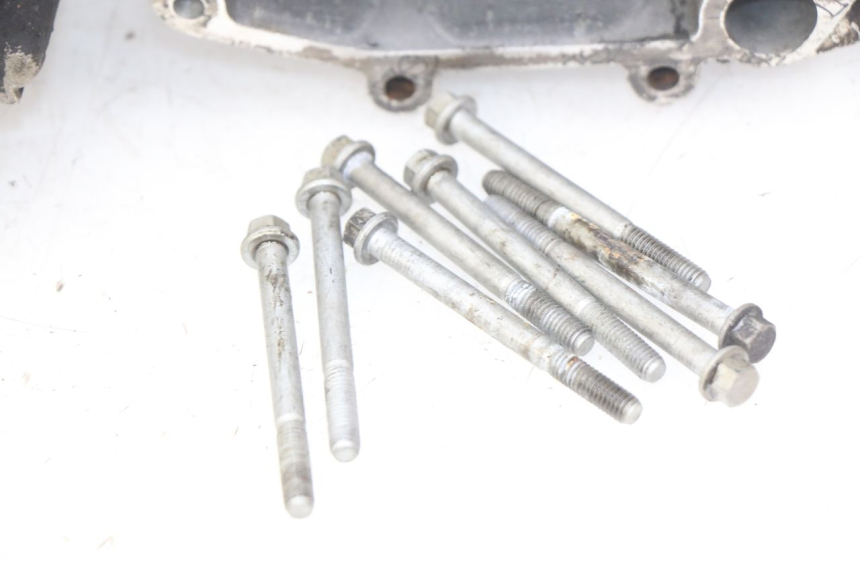 photo de CARTER INFERIOR DO MOTOR APRILIA SXR 50 (2021 - 2023) - Detalhes característicos