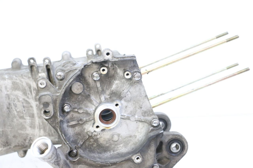 photo de CARTER INFERIOR DO MOTOR SYM ORBIT III 3 4T 50 (2018 - 2021) - Detalhes característicos