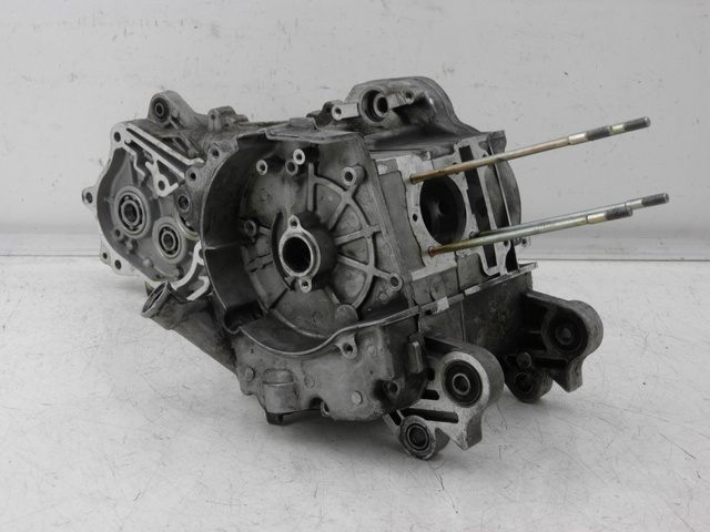photo de CARTER INFERIOR DO MOTOR SYM SYMPLY 4T 50 (2012 - 2015) - Vista principal