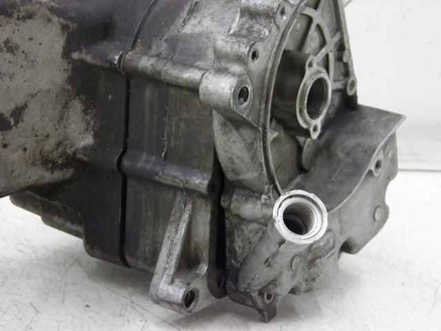 photo de CARTER INFERIOR DO MOTOR SYM SYMPLY 4T 50 (2012 - 2015) - Detalhe da peça