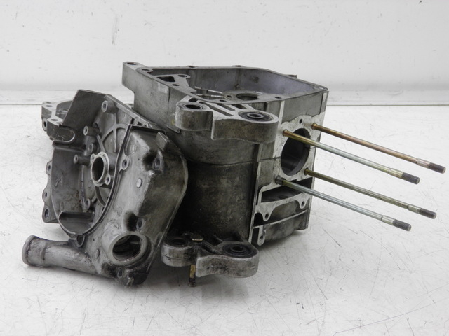 photo de CARTER INFERIOR DO MOTOR SYM SYMPLY 4T 50 (2012 - 2015) - Pontos de fixação
