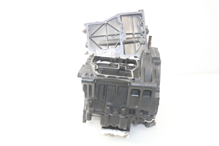 photo de CARTER INFERIOR DO MOTOR YAMAHA TDM ABS 900 (2002 - 2014) - Detalhe da peça