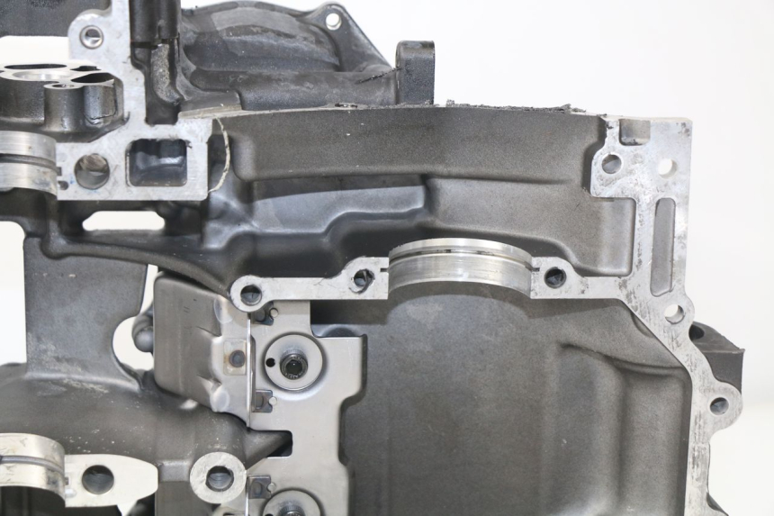 photo de CARTER INFERIOR DO MOTOR YAMAHA TDM ABS 900 (2002 - 2014) - Estrutura - ampliação