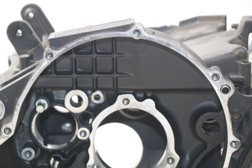 photo de CARTER INFERIOR DO MOTOR YAMAHA TDM ABS 900 (2002 - 2014) - Ampliação técnica