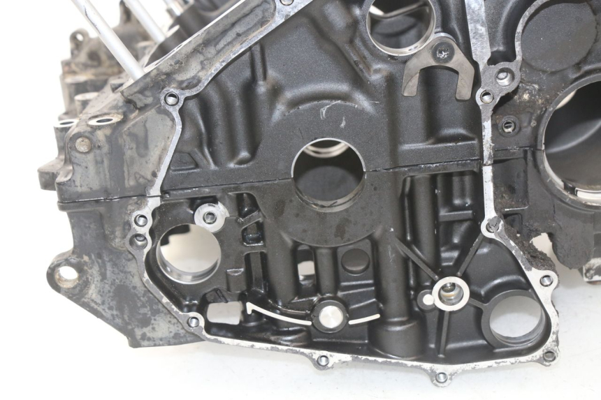 photo de CARTER INFERIOR DO MOTOR YAMAHA TDM ABS 900 (2002 - 2014) - Estado da superfície