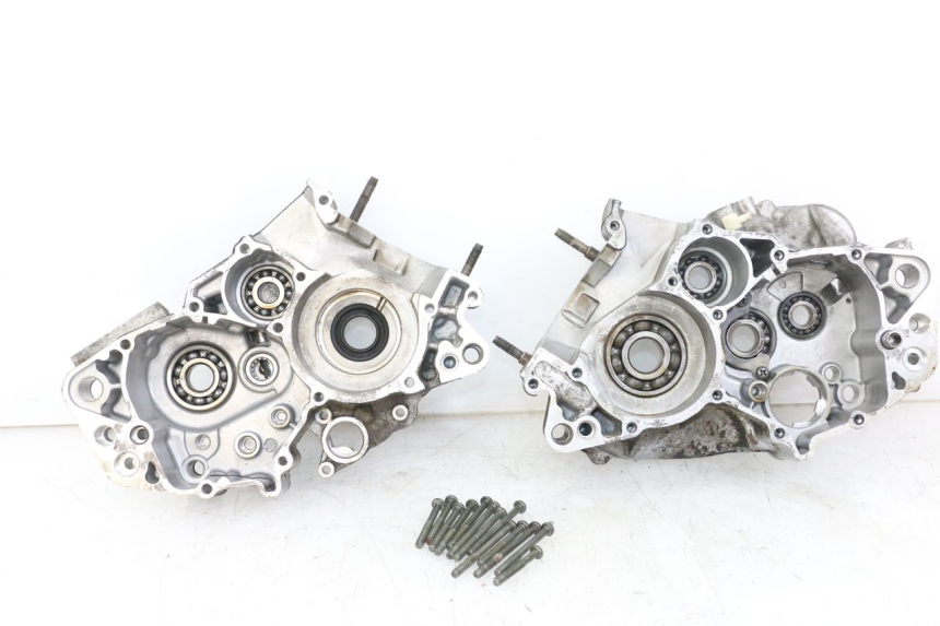 photo de CARTER INFERIOR DO MOTOR YAMAHA TDR DELTABOX 125 (1997 - 2003) - Detalhe da peça