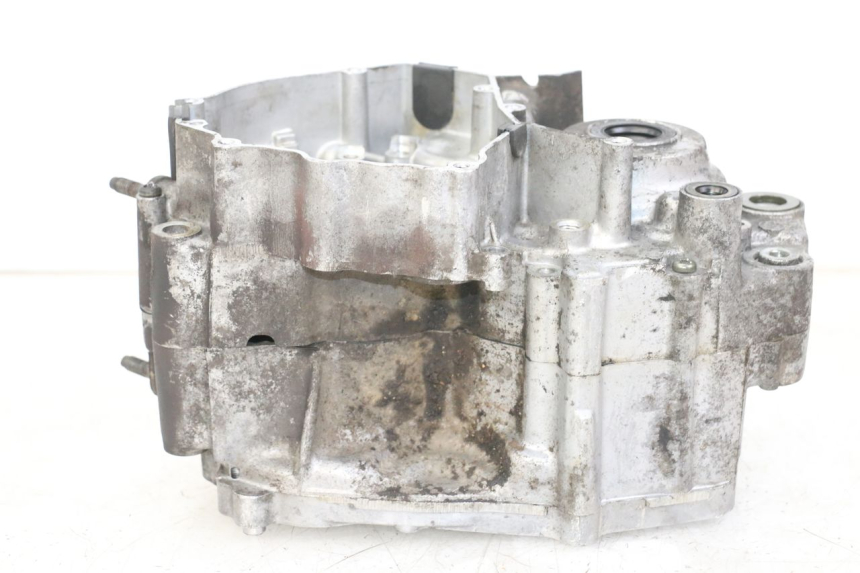 photo de CARTER INFERIOR DO MOTOR YAMAHA TDR DELTABOX 125 (1997 - 2003) - Zoom do estado de desgaste