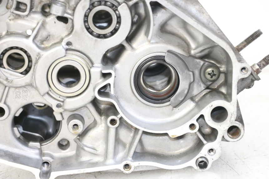 photo de CARTER INFERIOR DO MOTOR YAMAHA TDR DELTABOX 125 (1997 - 2003) - Vista geral