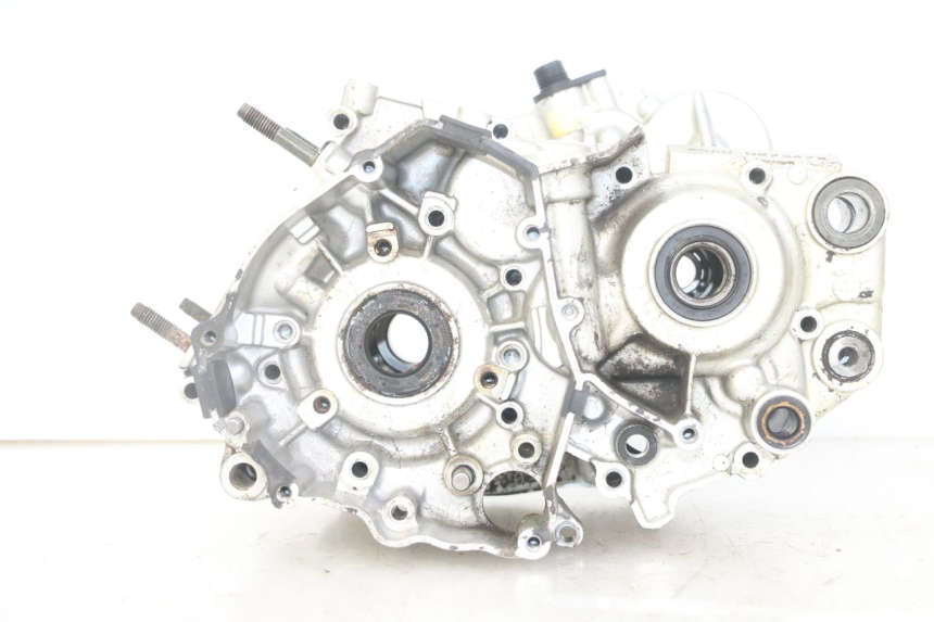photo de CARTER INFERIOR DO MOTOR YAMAHA TDR DELTABOX 125 (1997 - 2003) - Detalhe da peça