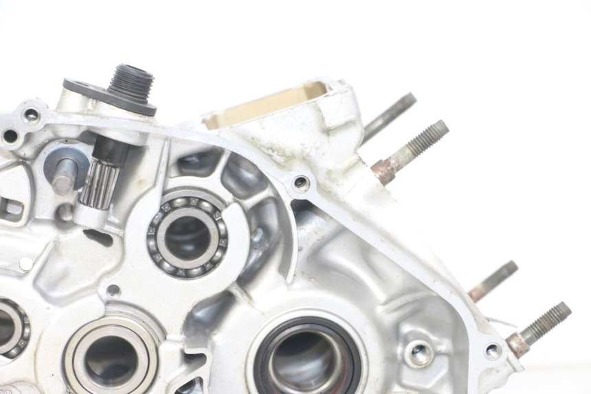 photo de CARTER INFERIOR DO MOTOR YAMAHA TDR DELTABOX 125 (1997 - 2003) - Inspeção visual
