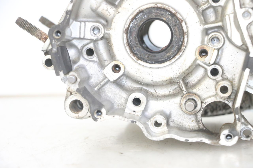 photo de CARTER INFERIOR DO MOTOR YAMAHA TDR DELTABOX 125 (1997 - 2003) - Marcações e referências