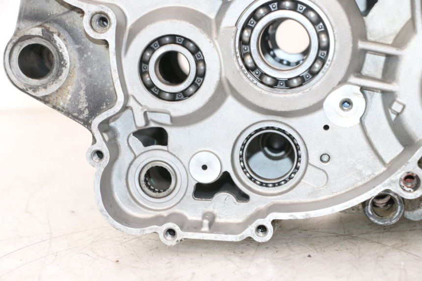 photo de CARCAÇA INFERIOR DO MOTOR HUSABERG TE 250 (2011 - 2014) - Ângulo alternativo