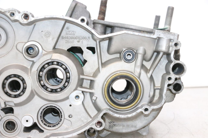 photo de CARCAÇA INFERIOR DO MOTOR HUSABERG TE 250 (2011 - 2014) - Zoom de qualidade