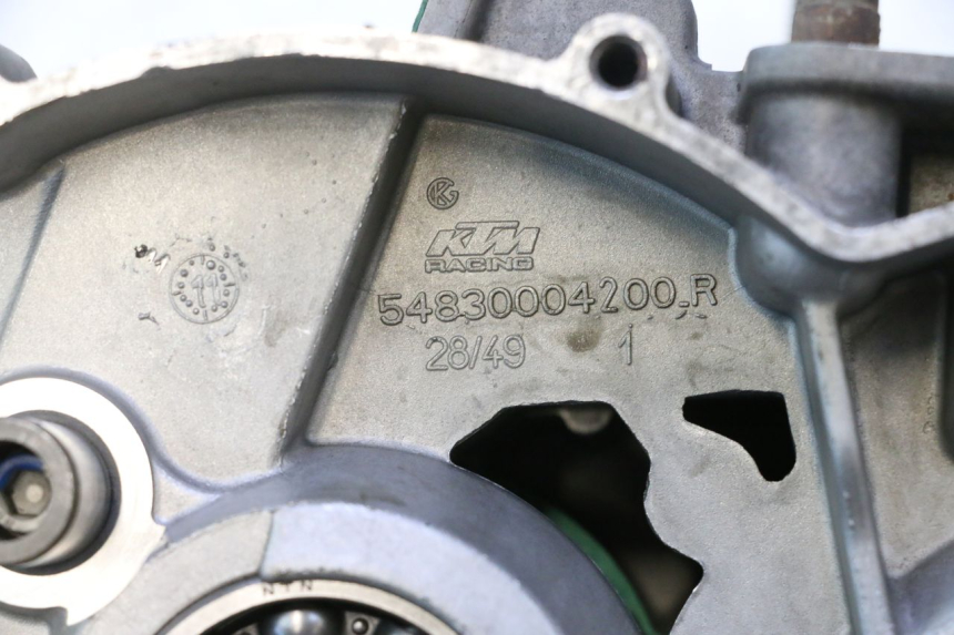 photo de CARCAÇA INFERIOR DO MOTOR HUSABERG TE 250 (2011 - 2014) - Zoom do estado de desgaste
