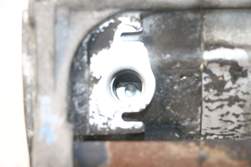 photo de CARCAÇA INFERIOR DO MOTOR PEUGEOT TREKKER 50 (1995 - 2004) - Ampliação técnica
