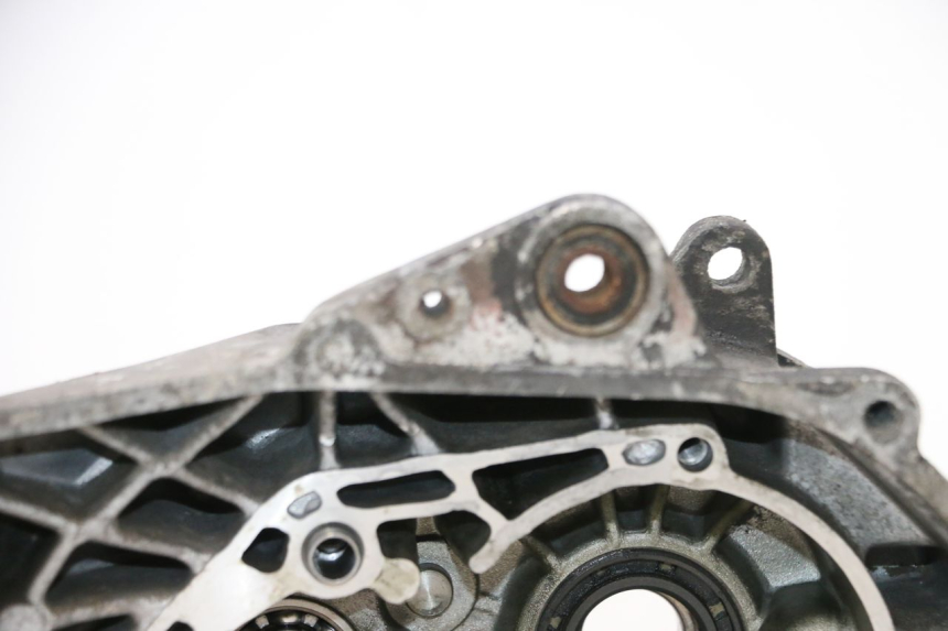 photo de CARCAÇA INFERIOR DO MOTOR PEUGEOT TREKKER 50 (1995 - 2004) - Marcações e referências