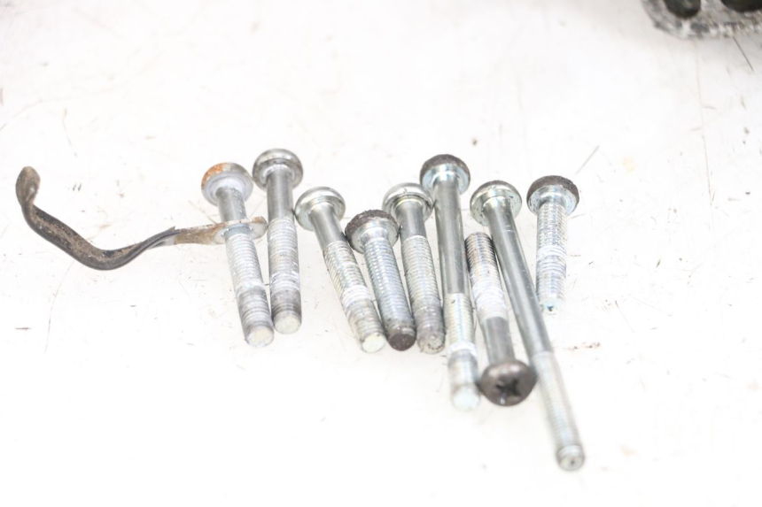 photo de CARTER INFERIOR DO MOTOR SUZUKI TS X 80 (1984 - 1988) - Imagem adicional