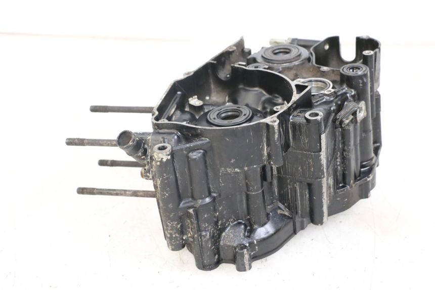 photo de CARTER INFERIOR DO MOTOR SUZUKI TS X 80 (1984 - 1988) - Ampliação técnica