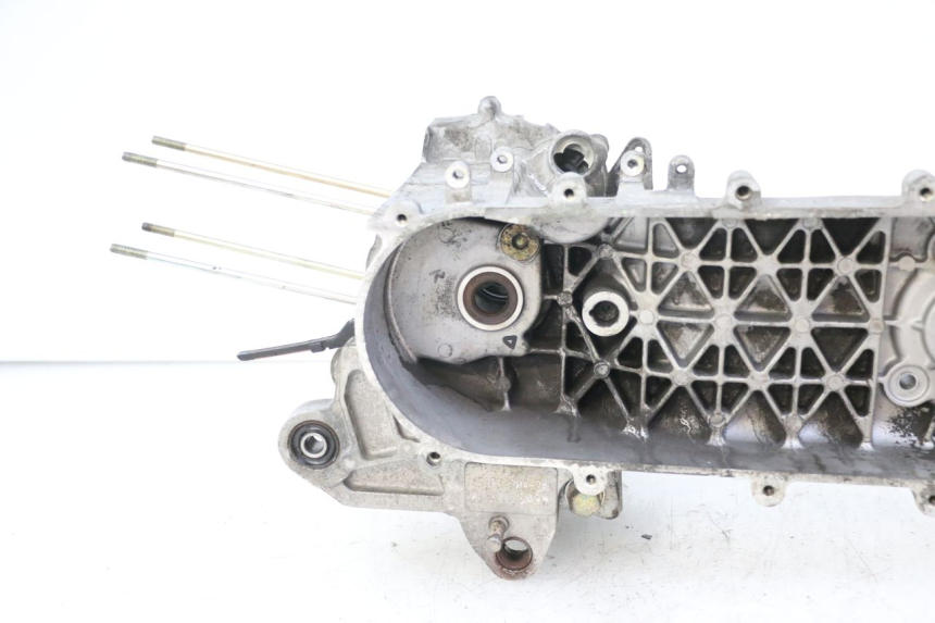 photo de CARTER INFERIOR DO MOTOR PEUGEOT TWEET 4T 50 (2018 - 2022) - Vista do produto