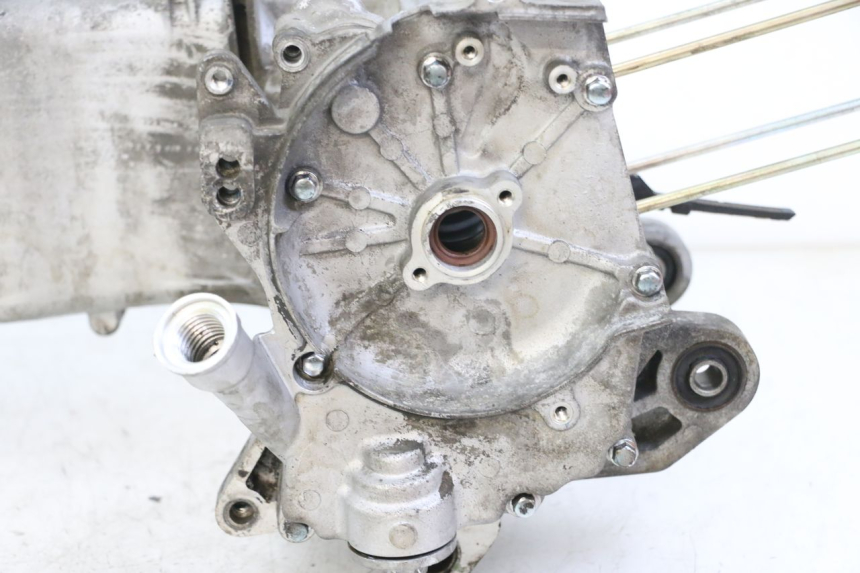 photo de CARTER INFERIOR DO MOTOR PEUGEOT TWEET 4T 50 (2018 - 2022) - Imagem adicional