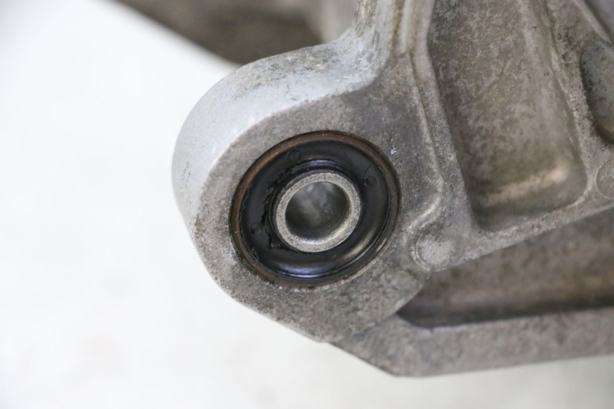 photo de CARTER INFERIOR DO MOTOR PEUGEOT TWEET 4T 50 (2018 - 2022) - Pontos de fixação