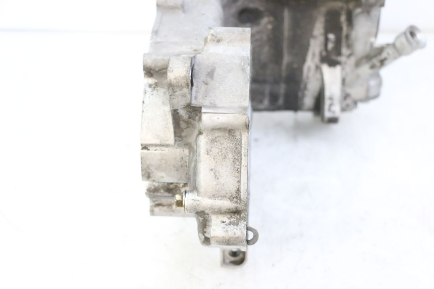 photo de CARTER INFERIOR DO MOTOR PEUGEOT TWEET 4T 50 (2018 - 2022) - Marcações e referências