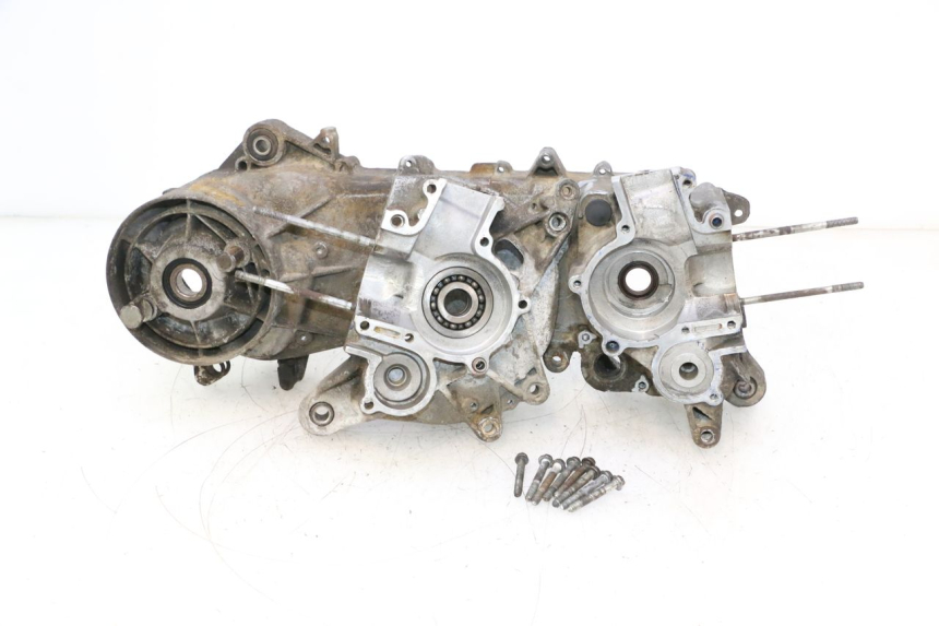 photo de CARCAÇA INFERIOR DO MOTOR PIAGGIO TYPHOON 50 (2000 - 2009) - Detalhe da peça