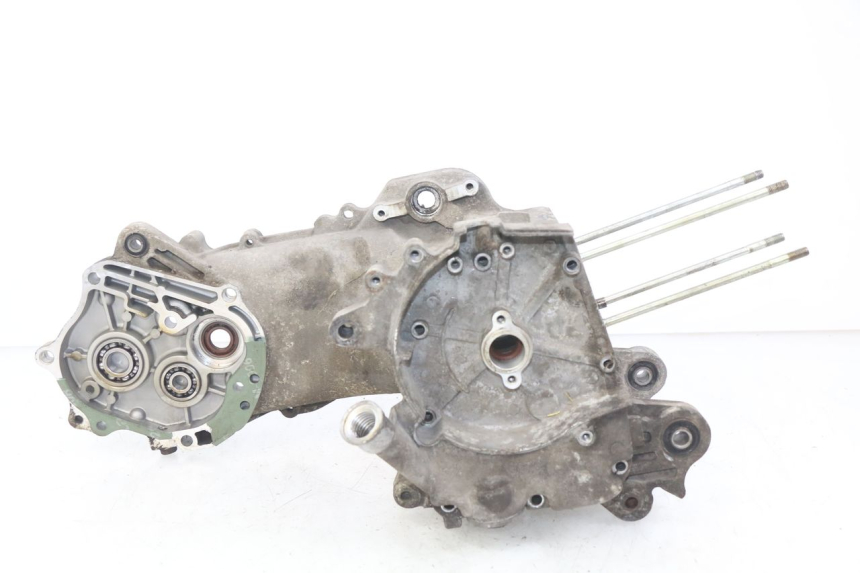 photo de CARTER INFERIOR DO MOTOR PEUGEOT V-CLIC VCLIC 50 (2007 - 2013) - Estrutura - ampliação