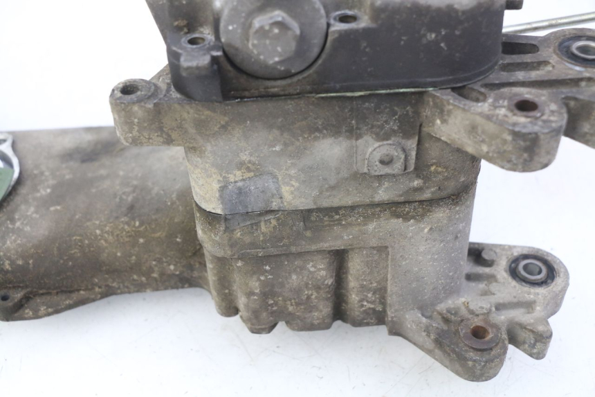 photo de CARTER INFERIOR DO MOTOR PEUGEOT V-CLIC VCLIC 50 (2007 - 2013) - Ampliação técnica